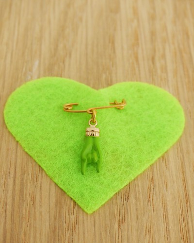 Broche verte